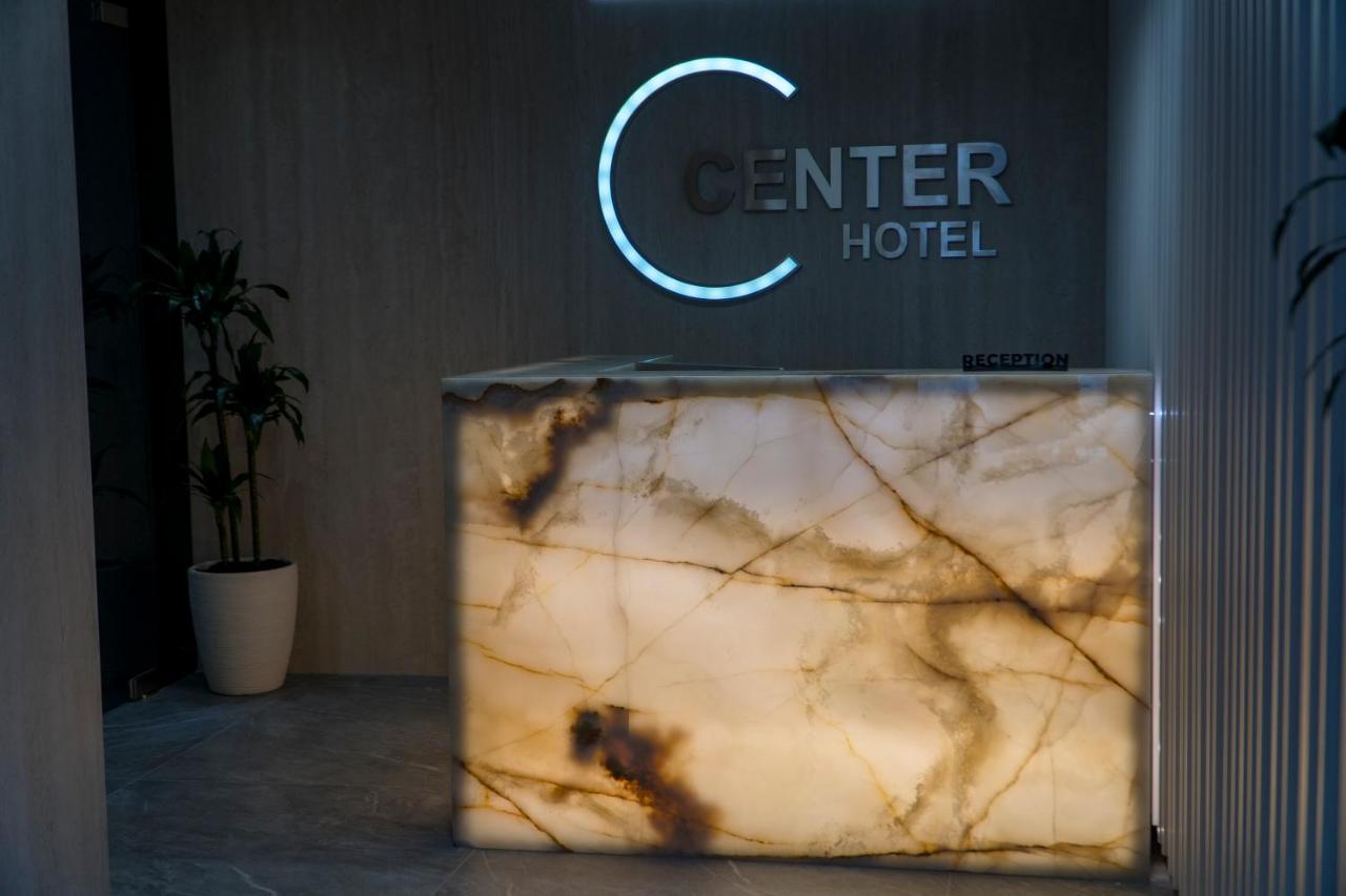 Center Hotel ساراندا المظهر الخارجي الصورة