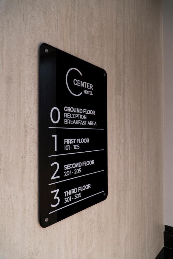Center Hotel ساراندا المظهر الخارجي الصورة