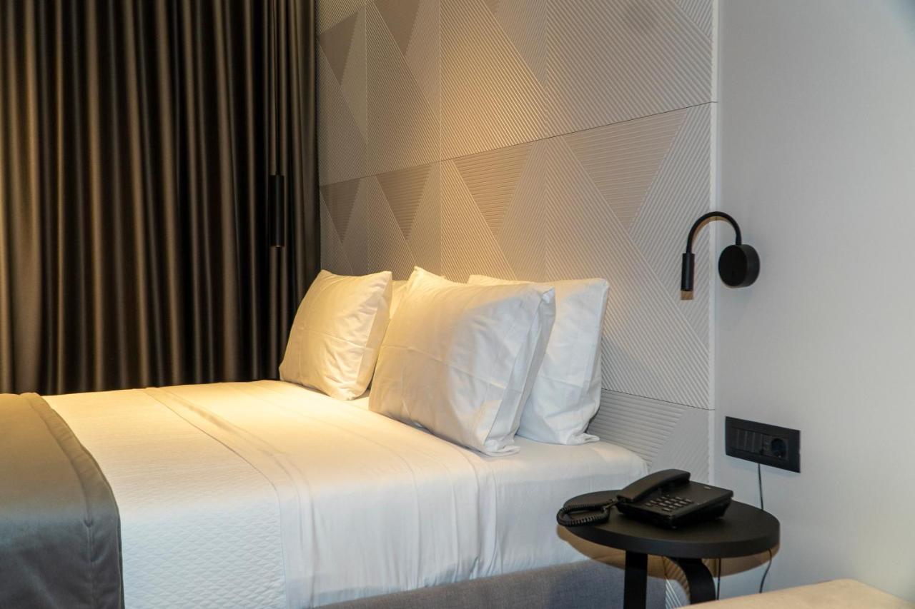 Center Hotel ساراندا المظهر الخارجي الصورة