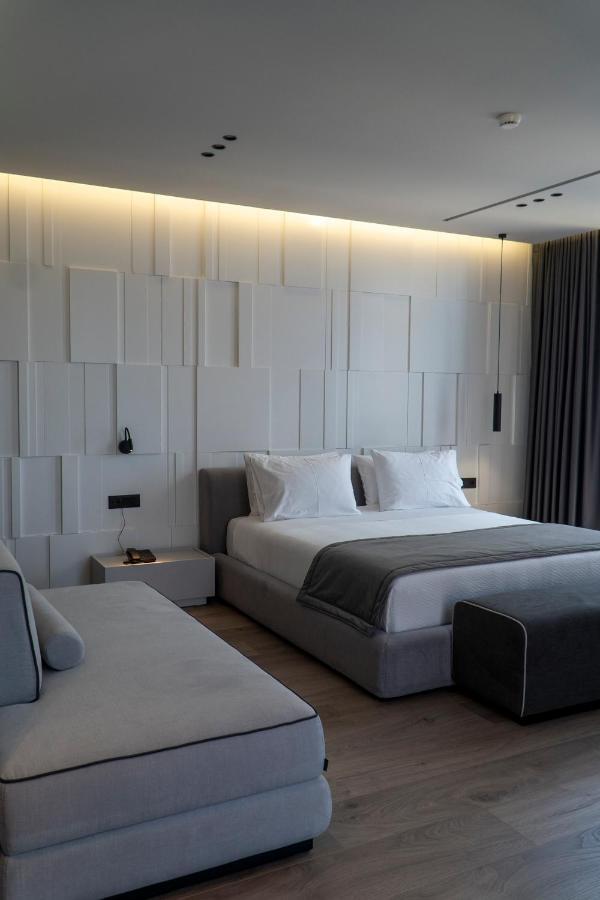 Center Hotel ساراندا المظهر الخارجي الصورة