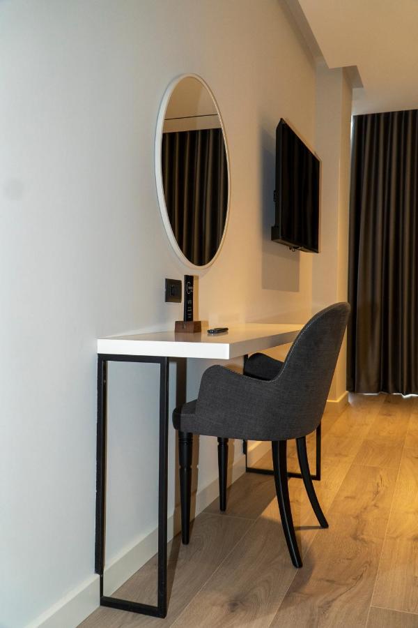 Center Hotel ساراندا المظهر الخارجي الصورة