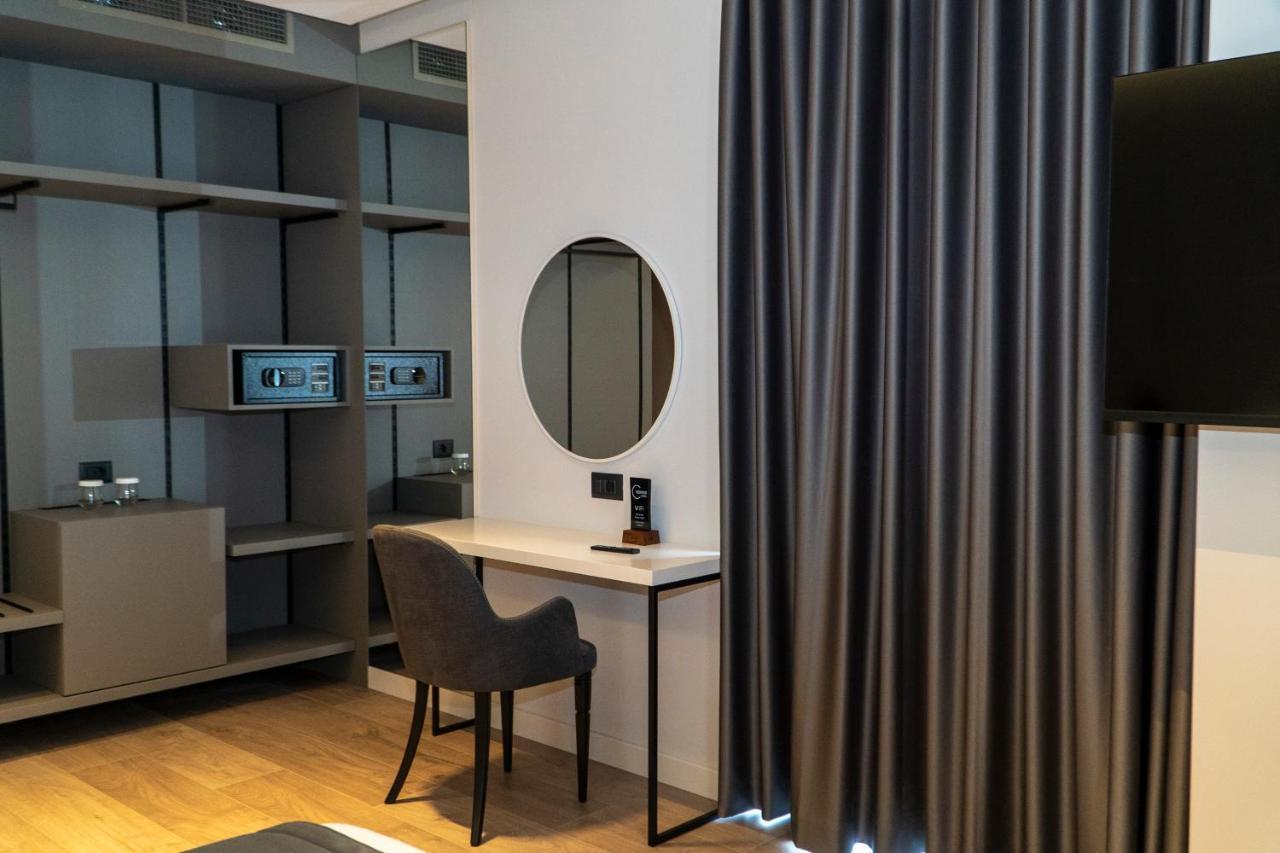 Center Hotel ساراندا المظهر الخارجي الصورة